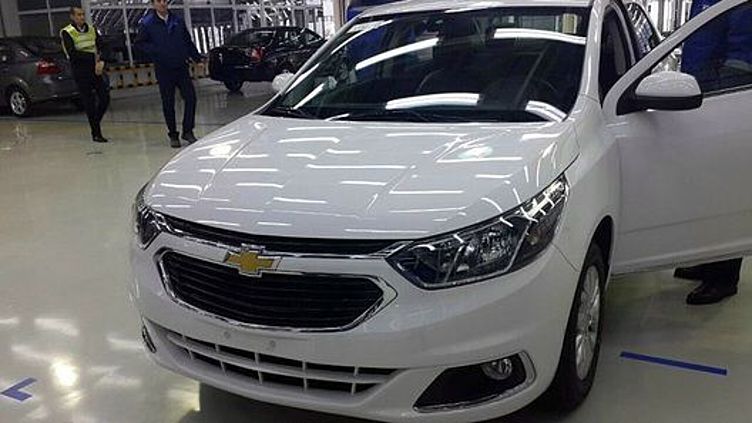 Обновленный Chevrolet Cobalt может приехать в Россию Обновленный Chevrolet Cobalt может приехать в Россию
