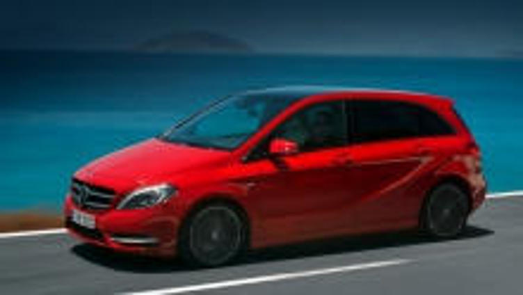 Компактвэну Mercedes B 45 AMG дали зелёный свет Компактвэну Mercedes B 45 AMG дали зелёный свет