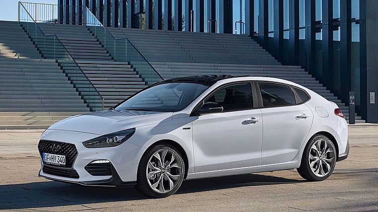 Фастбек Hyundai i30 получил исполнение N-line Фастбек Hyundai i30 получил исполнение N-line