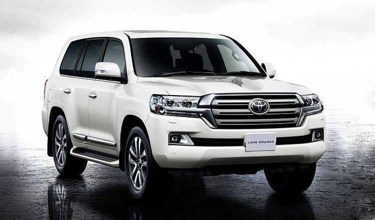 Обновленный Toyota land Cruiser 200 представлен официально Обновленный Toyota land Cruiser 200 представлен официально