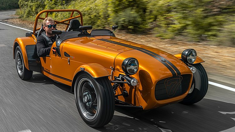 Новый родстер Caterham Seven 170 стал кей-каром