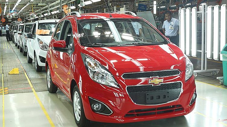 Марка Chevrolet ушла с двух рынков Марка Chevrolet ушла с двух рынков