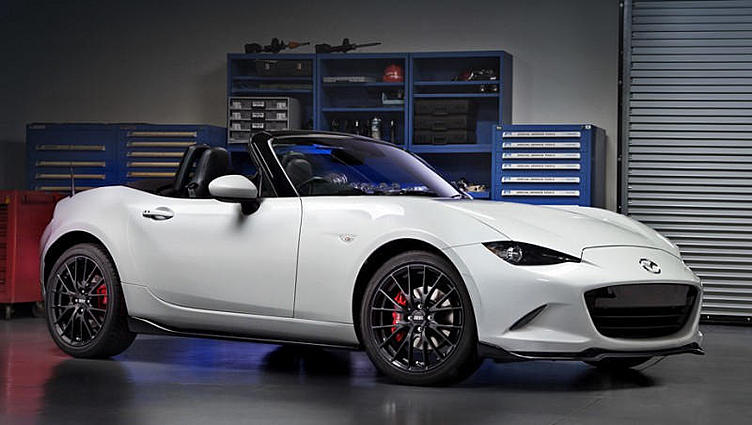 Американцам показали аксессуары для родcтера Mazda MX-5 Американцам показали аксессуары для родcтера Mazda MX-5