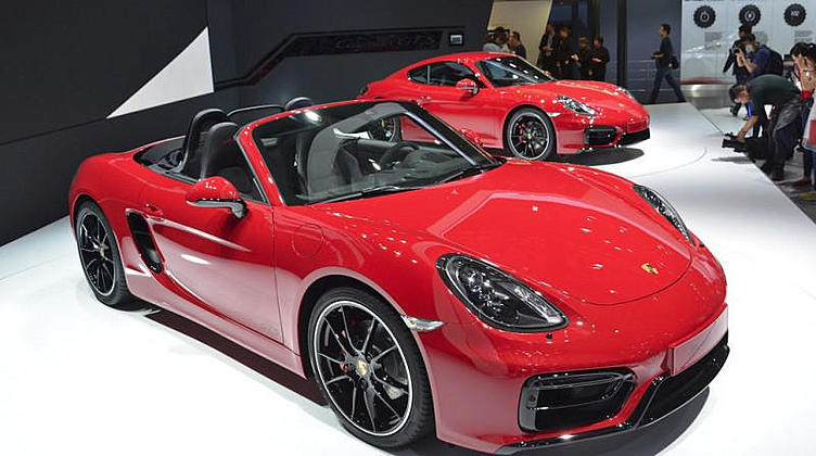 В Пекине дебютировали самые быстрые версии Porsche Boxter и Cayman В Пекине дебютировали самые быстрые версии Porsche Boxter и Cayman