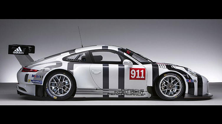 Porsche 911 получил очередную трековую версию Porsche 911 получил очередную трековую версию