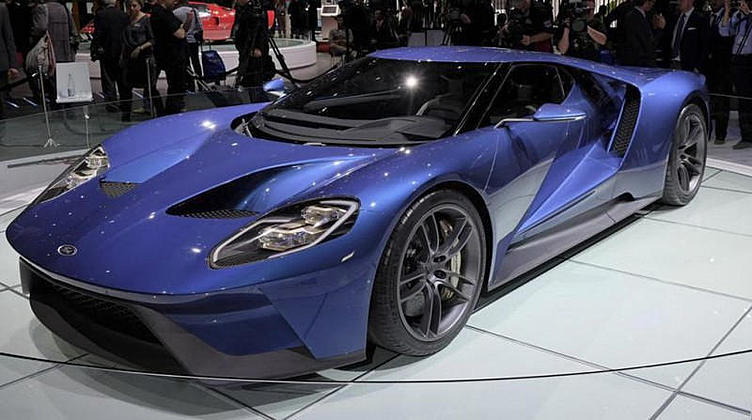Ford познакомил Европу со своим новым суперкаром Ford познакомил Европу со своим новым суперкаром