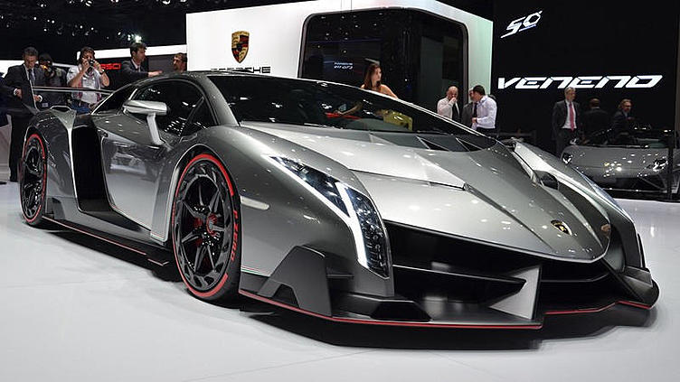 Покупатели Lamborghini за 4 млн долларов брали машины не глядя Покупатели Lamborghini за 4 млн долларов брали машины не глядя