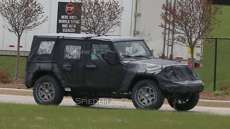 Jeep сделает гибридами не только свои внедорожники, но и пикапы Ram Jeep сделает гибридами не только свои внедорожники, но и пикапы Ram