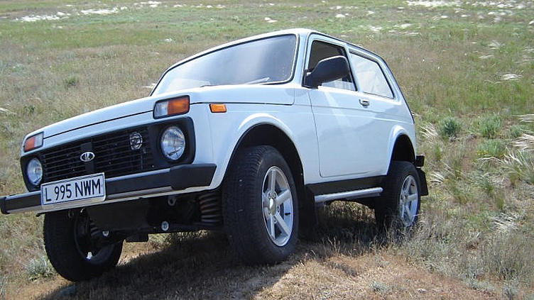 Lada 4x4 все же получит новые комплектации Lada 4x4 все же получит новые комплектации