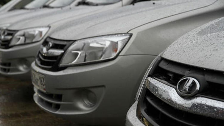АВТОВАЗ подкорректировал цены на свои автомобили