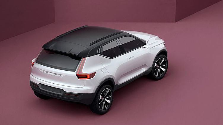 Топ-менеджер Volvo намекнул на очень маленький кроссовер Топ-менеджер Volvo намекнул на очень маленький кроссовер
