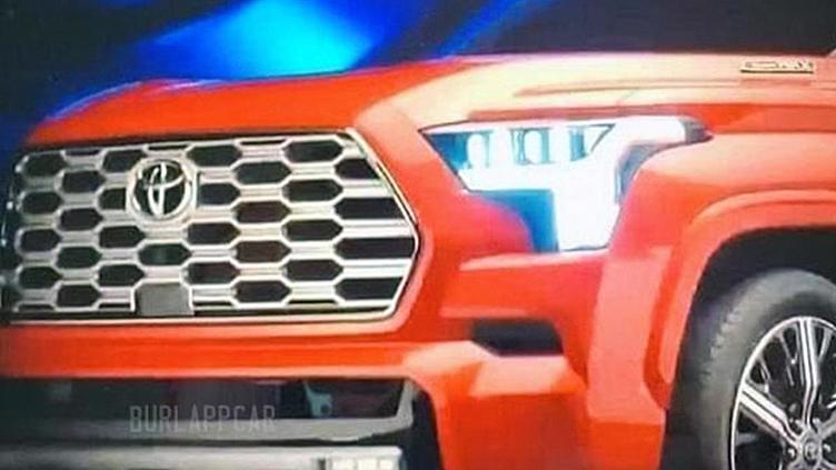 В Сеть слили фотографии Toyota Sequoia нового поколения В Сеть слили фотографии Toyota Sequoia нового поколения