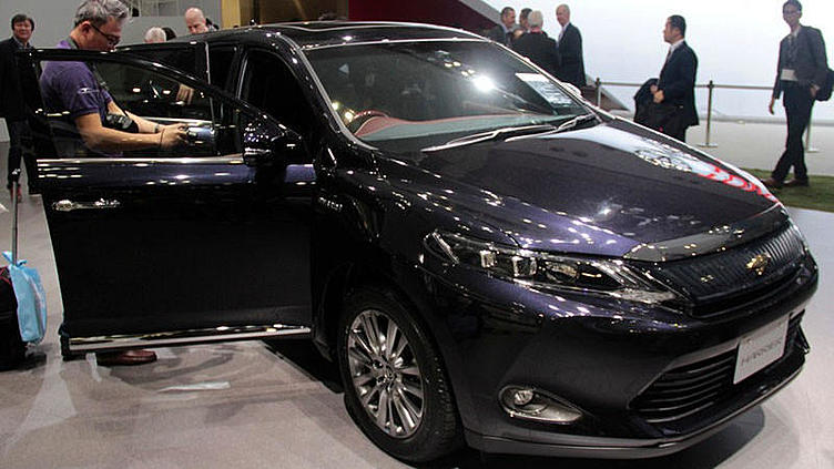Toyota в Токио намекнула на новый Lexus RX Toyota в Токио намекнула на новый Lexus RX