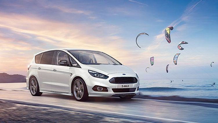«Форду» S-Max добавили спортивную внешность и жесткую подвеску «Форду» S-Max добавили спортивную внешность и жесткую подвеску