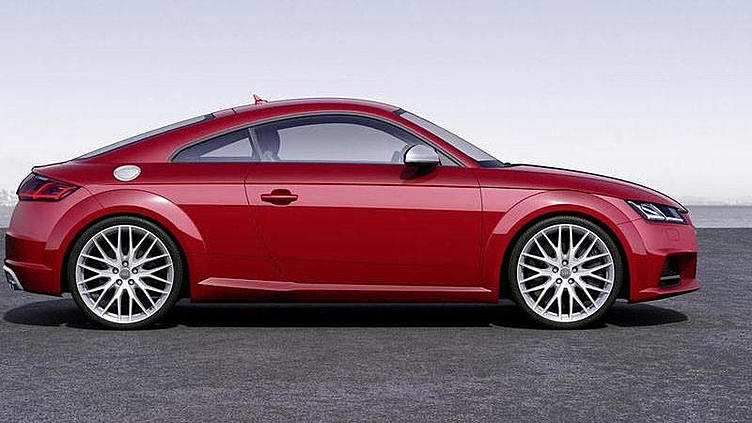 Звездой стенда Audi в Женеве стало спорткупе на тяжелом топливе Звездой стенда Audi в Женеве стало спорткупе на тяжелом топливе