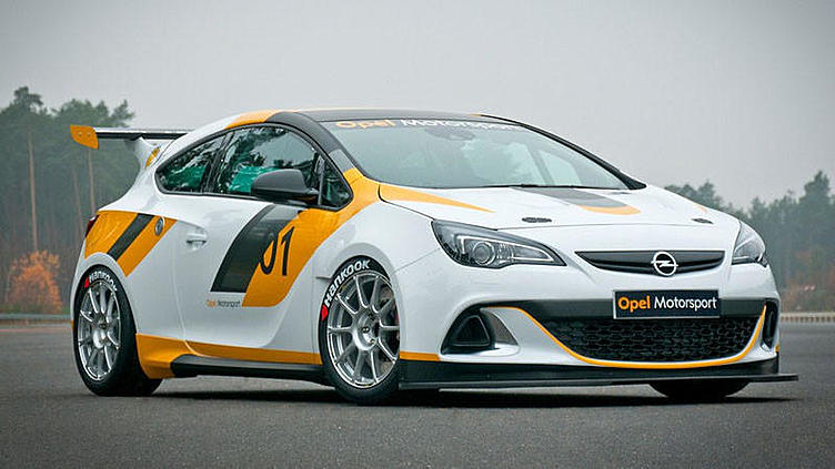 Почти гоночный Opel Astra OPC будет стоить в России 1,4 млн рублей Почти гоночный Opel Astra OPC будет стоить в России 1,4 млн рублей