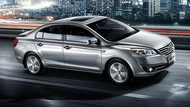 Lifan начинает продажи седана Сebrium в России Lifan начинает продажи седана Сebrium в России
