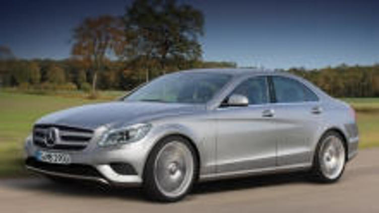 Появились подробности о новом поколении Mercedes C-класса Появились подробности о новом поколении Mercedes C-класса