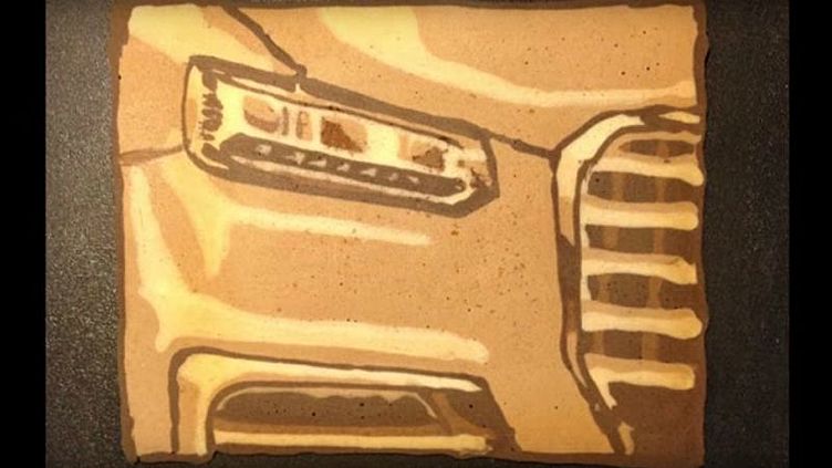Дизайн Audi Q2 показали на сладком блине Дизайн Audi Q2 показали на сладком блине