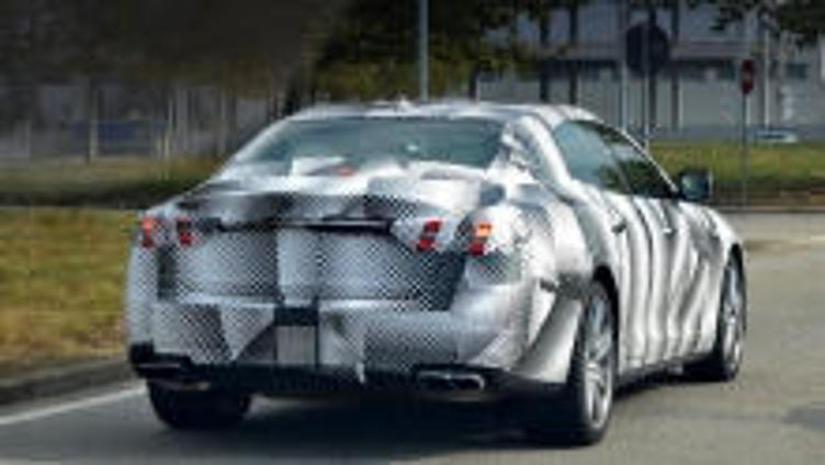 Шпионеры поймали Maserati Quattroporte без накладок Шпионеры поймали Maserati Quattroporte без накладок