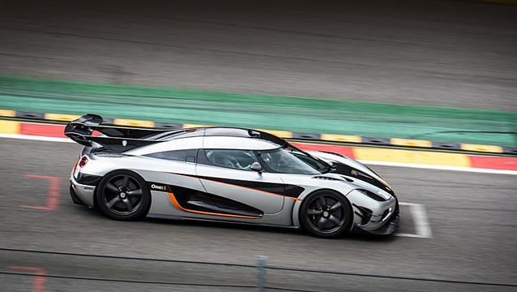 Гиперкар Koenigsegg One:1 установил рекорд на кольце в Спа Гиперкар Koenigsegg One:1 установил рекорд на кольце в Спа