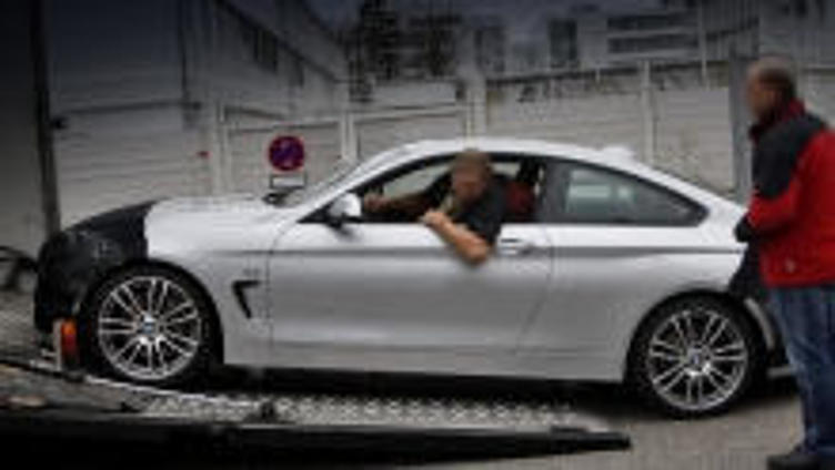 Купе BMW четвёртой серии запечатлели почти оголённым Купе BMW четвёртой серии запечатлели почти оголённым