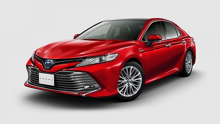 Toyota раскрыла новую Camry для Японии Toyota раскрыла новую Camry для Японии