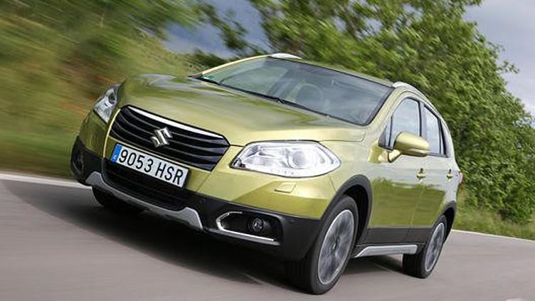 Кроссовер Suzuki SX4 получил новый турбомотор