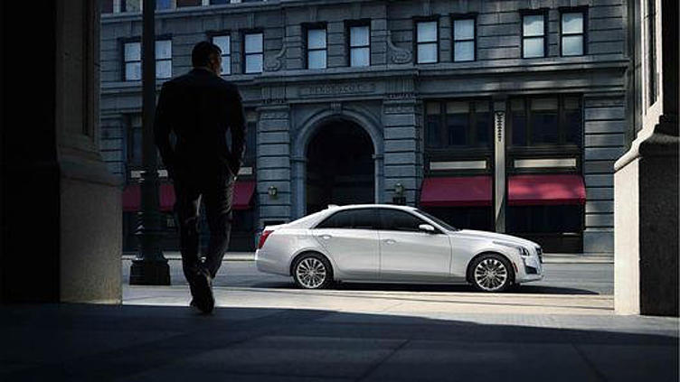 Cadillac обновил сразу два седана Cadillac обновил сразу два седана