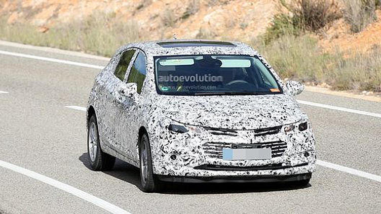 Появились первые фото нового Chevrolet Cruze Появились первые фото нового Chevrolet Cruze