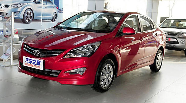 Обновленный Hyundai Solaris можно будет заказать с кожаным салоном Обновленный Hyundai Solaris можно будет заказать с кожаным салоном