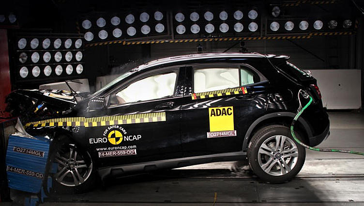 Кроссовер GLA поддержал честь Мерседеса в тестах Euro NCAP Кроссовер GLA поддержал честь Мерседеса в тестах Euro NCAP