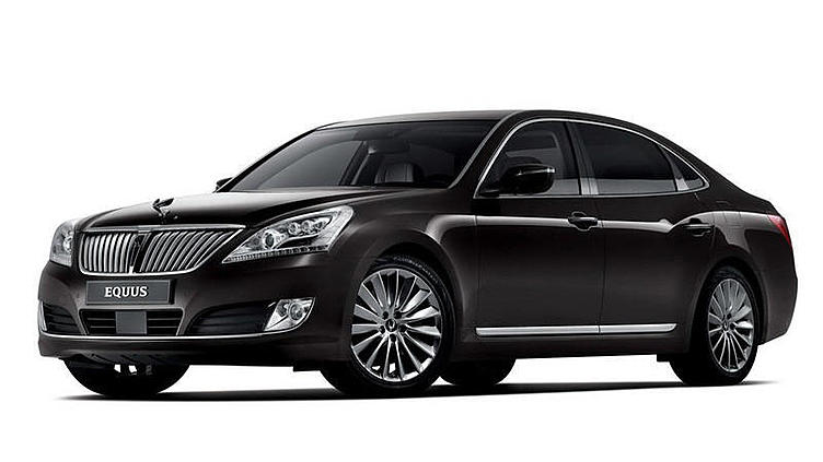 В Hyundai слегка обновили флагманский Equus В Hyundai слегка обновили флагманский Equus
