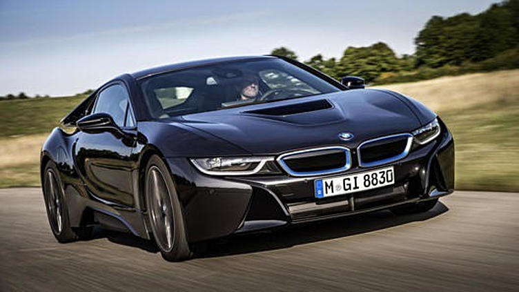 Экологический спорткар BMW i8 получит 
