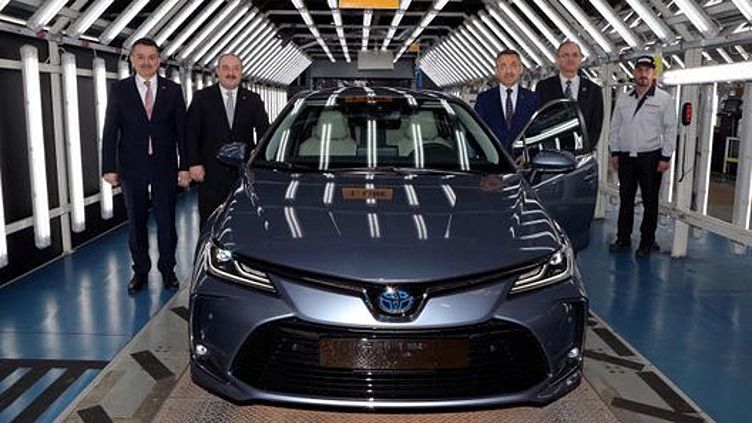 Стартовало производство новой Toyota Corolla для России Стартовало производство новой Toyota Corolla для России