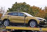 Появились фотографии серийного кроссовера BMW X2