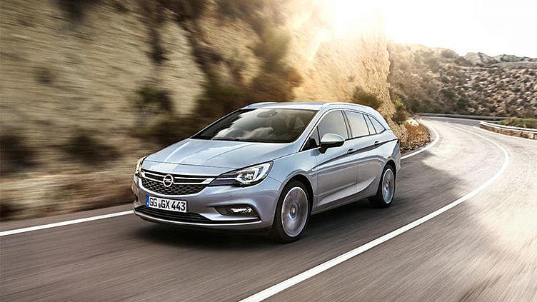 Универсал Opel Astra стал на 200 килограммов легче