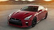 У обновленного Nissan GT-R появилась «почти Nismo-версия»