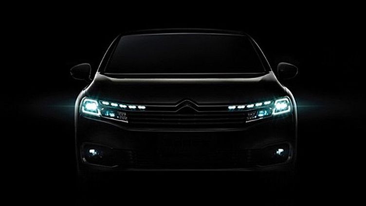 Citroen показал первые фотографии возрожденного седана C6 Citroen показал первые фотографии возрожденного седана C6