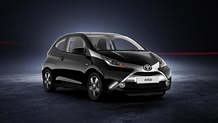 Трёхдверная Toyota Aygo составила компанию пятидверке