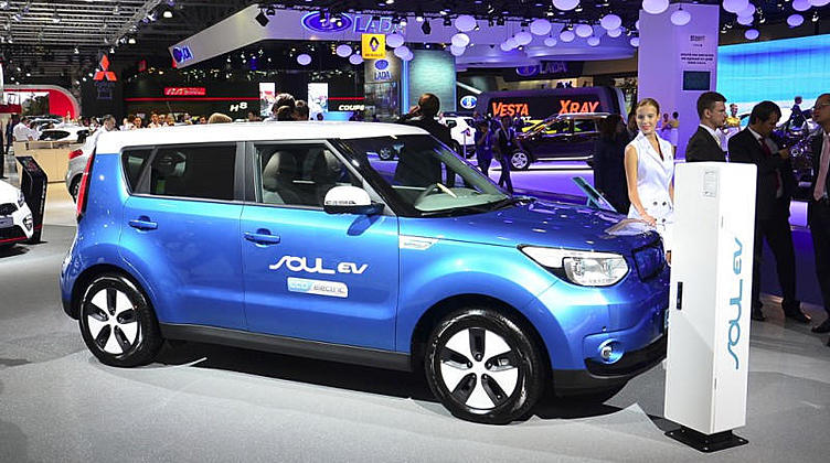 Kia Soul обзавелся электрической версией Kia Soul обзавелся электрической версией