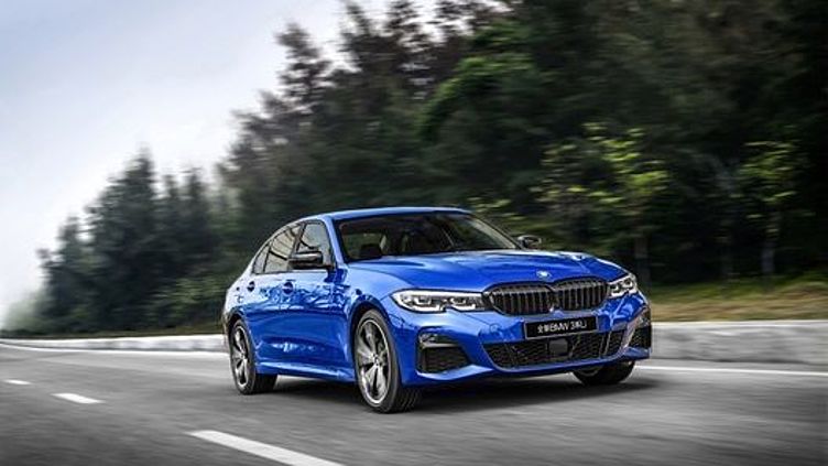 BMW растянула и обогатила седан 3 серии BMW растянула и обогатила седан 3 серии