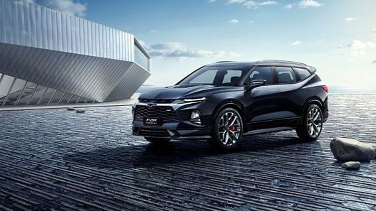 Chevrolet удлинила кроссовер Blazer и превратила его в концепт