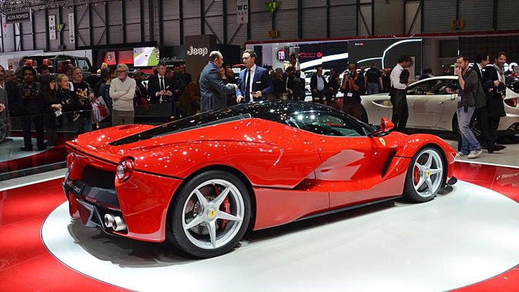 Ferrari продала все экземпляры последней модели, не успев начать ее сборку Ferrari продала все экземпляры последней модели, не успев начать ее сборку