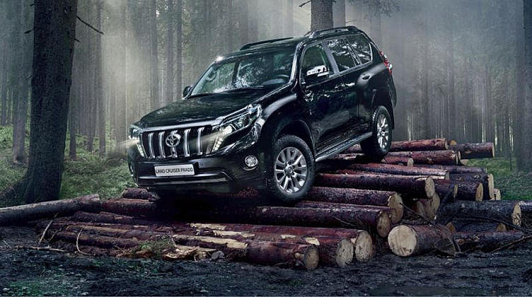 Toyota объявила комплектации и цены обновленного Land Cruiser Prado