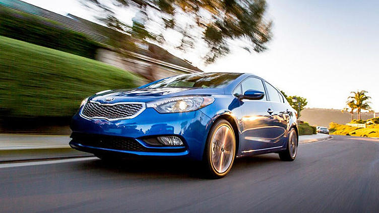 Kia продемонстрировал американцам новый Forte/Cerato Kia продемонстрировал американцам новый Forte/Cerato