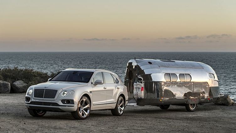 Bentley впервые получил фаркоп Bentley впервые получил фаркоп