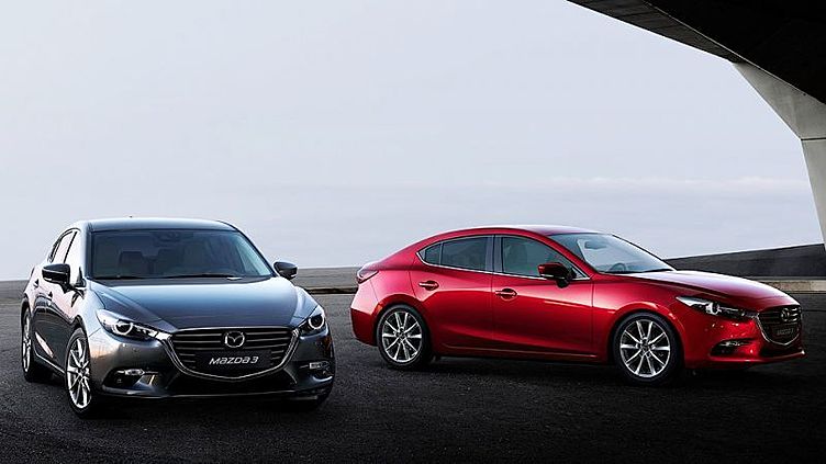 Обновленная Mazda3 подорожала на 125 тысяч рублей