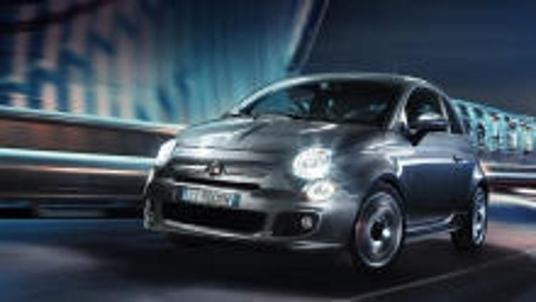 Итальянцы показали оспортивленный хэтчбек Fiat 500S