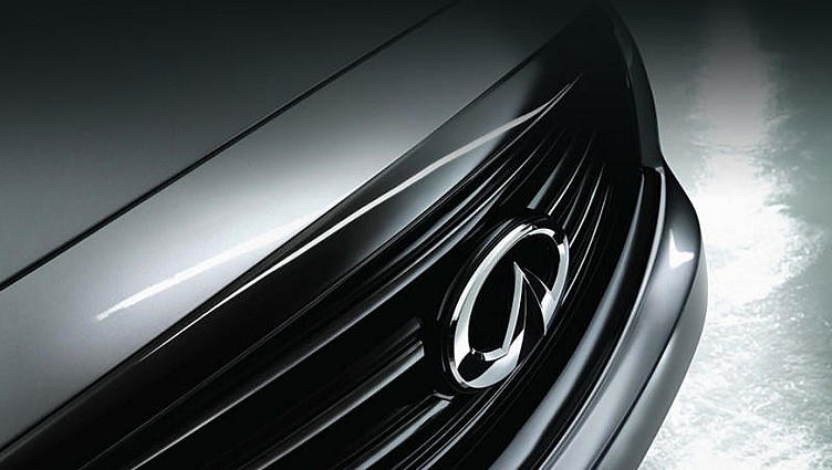 Кроссовер Infiniti QX70 S-Design появится в России Кроссовер Infiniti QX70 S-Design появится в России